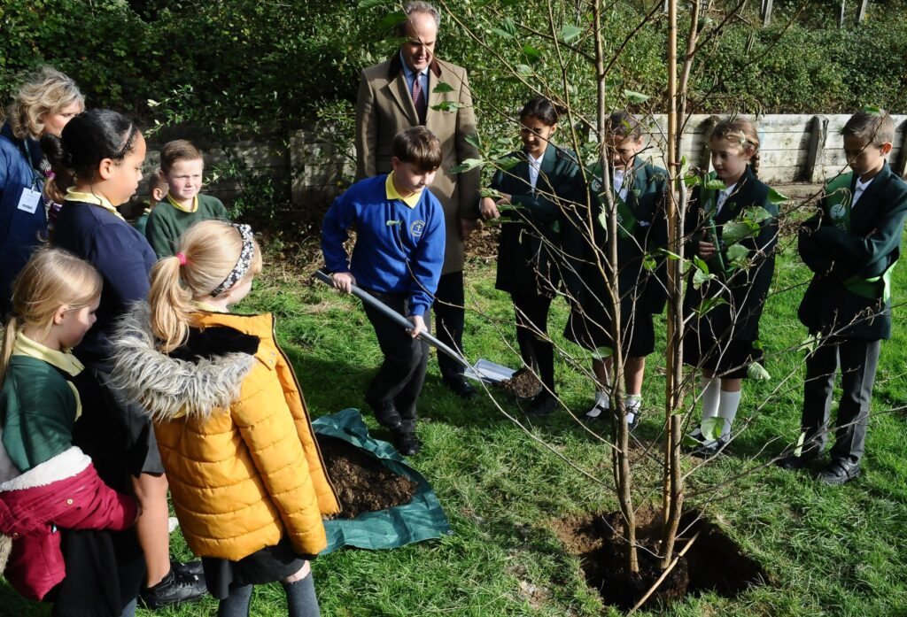 Education Futures Trust Lord-Lieutenant helps plant gifted tree of trees